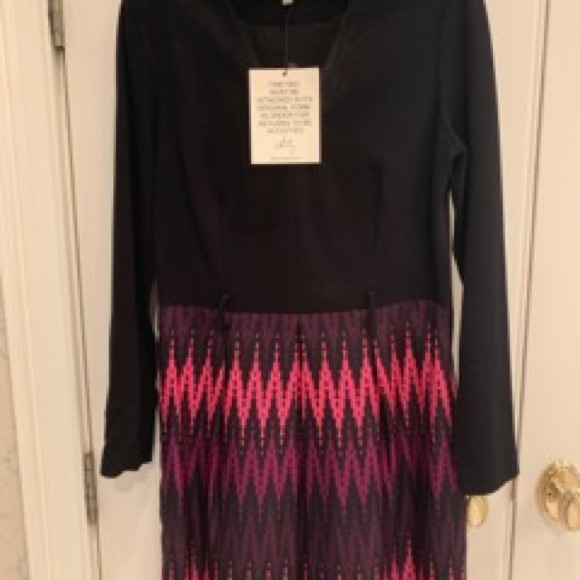 Milly Dress - Picture 4 of 5